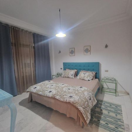 The Bleu Sea Apartment Tunis Bagian luar foto