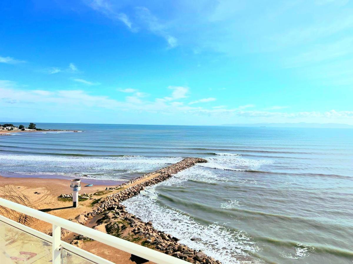 The Bleu Sea Apartment Tunis Bagian luar foto